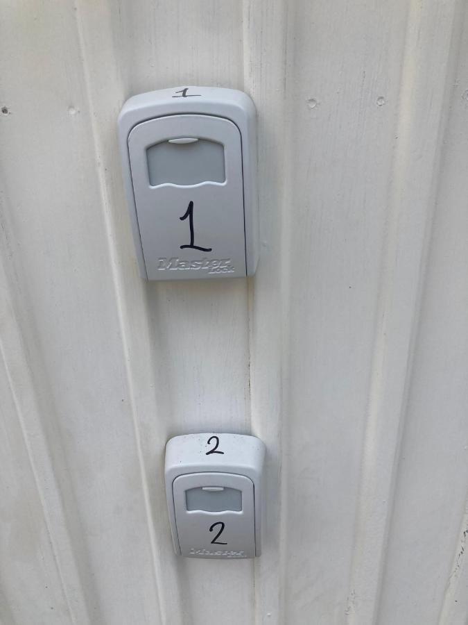 Location Chambre Avec Salle De Bain Et Partie Commune Sea View & Mountain View Renting 1 Of 3 Bedrooms With Shared Common Space 3 Bdrm Apt Not 1 Bdrm Plus Clime Ou Ac Bastia  Exterior photo