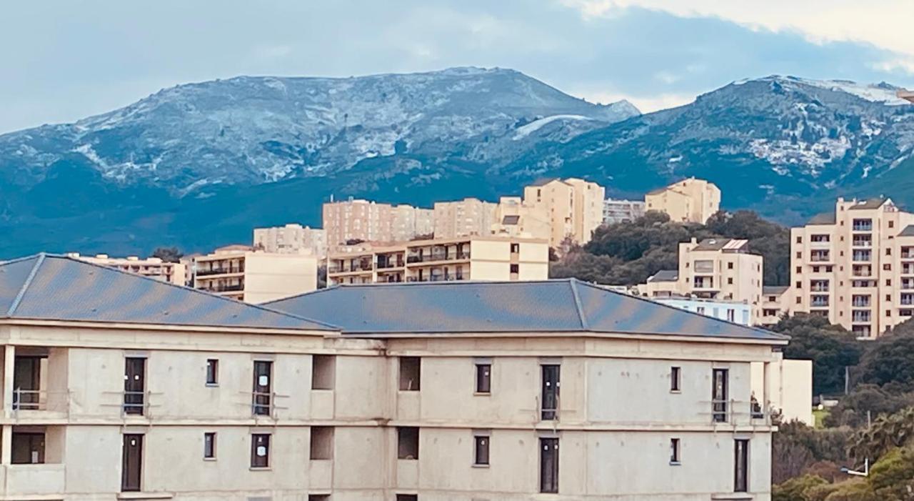 Location Chambre Avec Salle De Bain Et Partie Commune Sea View & Mountain View Renting 1 Of 3 Bedrooms With Shared Common Space 3 Bdrm Apt Not 1 Bdrm Plus Clime Ou Ac Bastia  Exterior photo